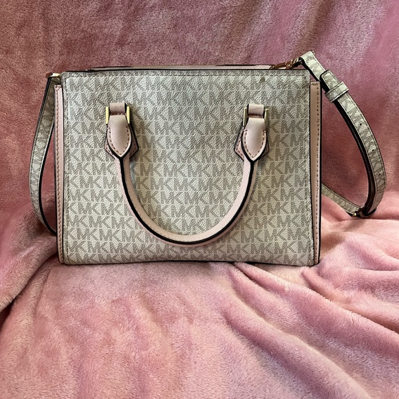Michael Kors Crossbody Bag - Picture 2 of 12